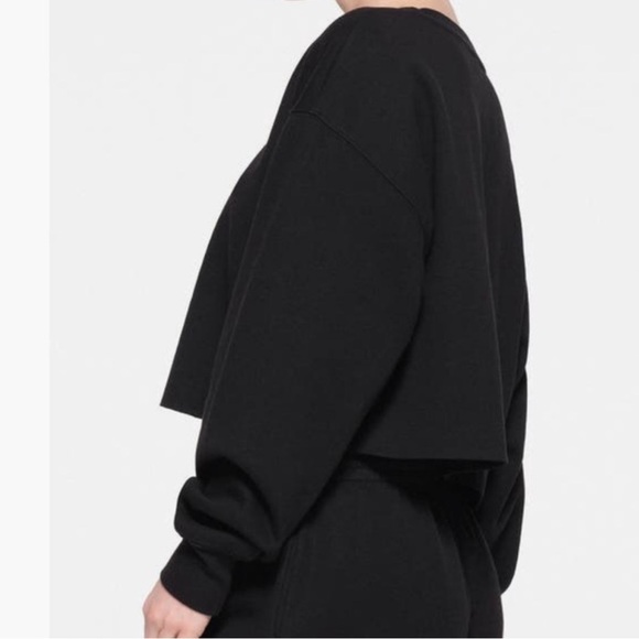 SKIMS Cotton Fleece Cropped CrewneckOnyxSize M